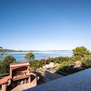 Hrvatska, Zadar, Sveti Petar na Moru, Apartmanska kuća u prvom redu do mora na prodaju – 3 apartmana
