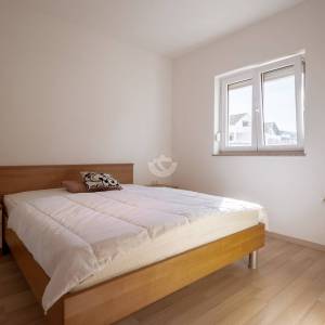 Hrvatska, Zadar, Sveti Petar na Moru, Apartmanska kuća u prvom redu do mora na prodaju – 3 apartmana