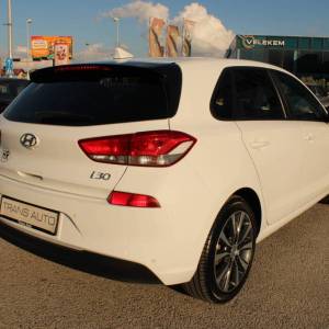 Hyundai I30 1.6 CRDi *NAVIGACIJA, KAMERA*