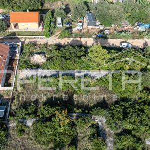 Idealna prilika, građevinsko zemljište,1451m2, Korčula