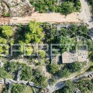 Idealno zemljište za gradnju na Korčuli – 1.446 m² u Lumbardi