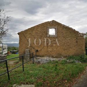 Istarska kamena kuća za adaptaciju