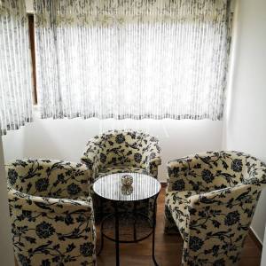 Istarska kamena vila sa bazenom i restoranom