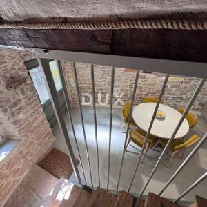 ISTRA, BALE - Šarmantna kamena kuća u starogradskoj jezgri 