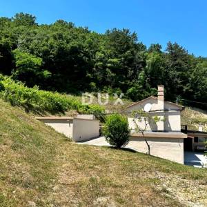 ISTRA, CEROVLJE - Samostojeća kuća s panoramskim pogledom