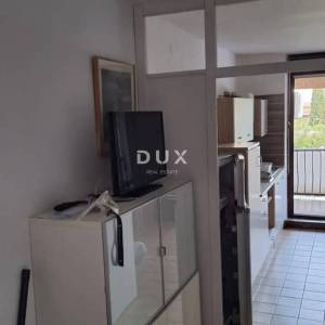 ISTRA, DUGA UVALA - Stan s terasom i pogledom na more