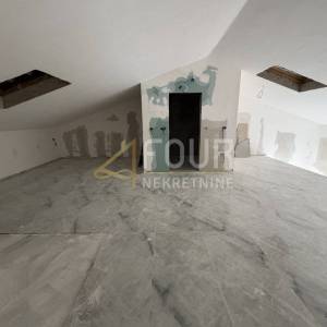 Istra, Fažana, novogradnja, 138.81m2, stan s galerijom, lođa