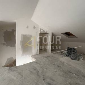 Istra, Fažana, novogradnja, 138.81m2, stan s galerijom, lođa