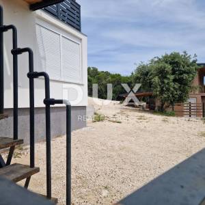 ISTRA, KRNICA - Samostojeća kuća 200m od mora