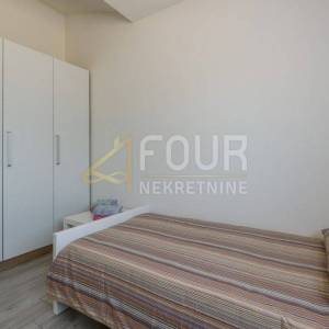 Istra, Labin - okolica, novogradnja, prizemnica s bazenom