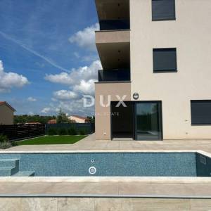 ISTRA, MEDULIN - Luksuzan stan s vrtom, bazenom i garažom! Useljivo - UPORABNA DOZVOLA! 