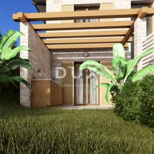 ISTRA, MOMJAN – AUTENTIČNA KAMENA KUĆA S PROJEKTOM RENOVACIJE