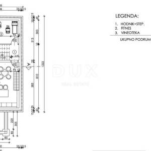 ISTRA, MOMJAN – ELEGANTNE KAMENE KUĆE S PROJEKTOM