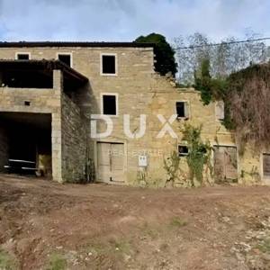 ISTRA, MOTOVUN - Samostojeća kamena kuća na osami