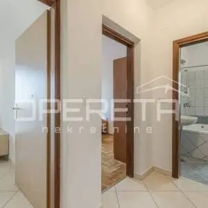 Istra,  Poreč, okolica dvosoban stan u prizemlju