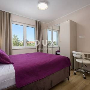 ISTRA, POREČ - Trosobni stan na prvome katu blizu mora