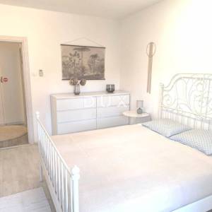 ISTRA, PULA 3S+DB stan s 2 kupatila i garažom