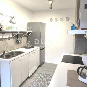 ISTRA, PULA 3S+DB stan s 2 kupatila i garažom