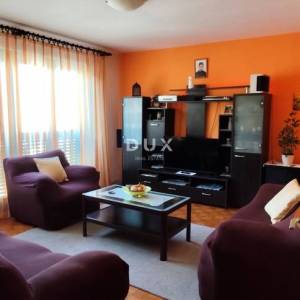 ISTRA, PULA - 3S+DB stan u centru s parkingom 83 m2