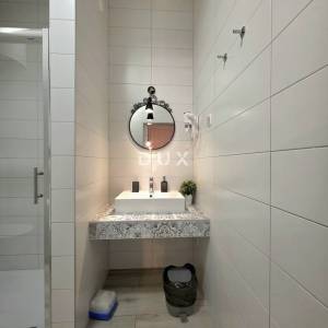 ISTRA, PULA, CENTAR - 2SS+DB uređen stan na atraktivnoj lokaciji u centru grada