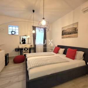 ISTRA, PULA, CENTAR - 2SS+DB uređen stan na atraktivnoj lokaciji u centru grada