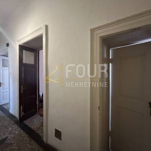 Istra, Pula, Centar, 3s+db, 114.50m2, terasa