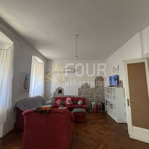 Istra, Pula, Centar, 3s+db, 114.50m2, terasa