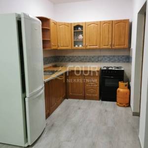 Istra, Pula - okolica, samostojeća kuća, 205m2