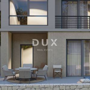 ISTRA, PULA Stan s bazenom i dvorištem! 