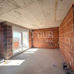 Istra, Pula, Valdabek, 2s+db, 54.48m2, terasa