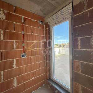 Istra, Pula, Valdabek, 2s+db, 54.48m2, terasa