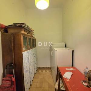 ISTRA, PULA, VERUDA - 3SS+DB Prostrani stan u austrougarskoj vili s garažom i vrtom, 136 m²
