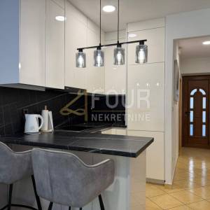 Istra, Raša, stan, 2s+db, 48.65m2, terasa