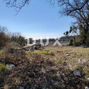 ISTRA, ROVINJ -Prostrano poljoprivredno zemljište u blizini mora