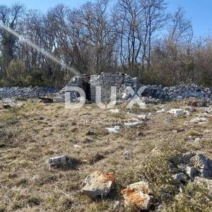 ISTRA, ROVINJ -Prostrano poljoprivredno zemljište u blizini mora