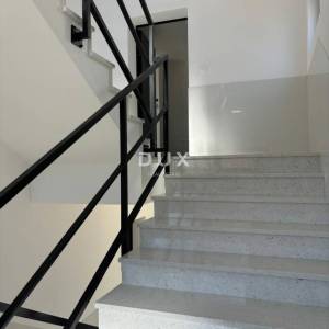 ISTRA, ŠTINJAN Atraktivan penthouse vrhunske kvalitete!