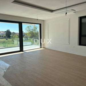 ISTRA, ŠTINJAN Atraktivan penthouse vrhunske kvalitete!