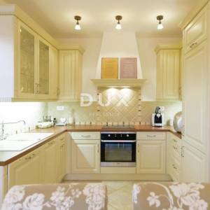 ISTRA, SVETI LOVREČ - Vila s autentičnim istarskim šarmom – spoj tradicije i elegancije