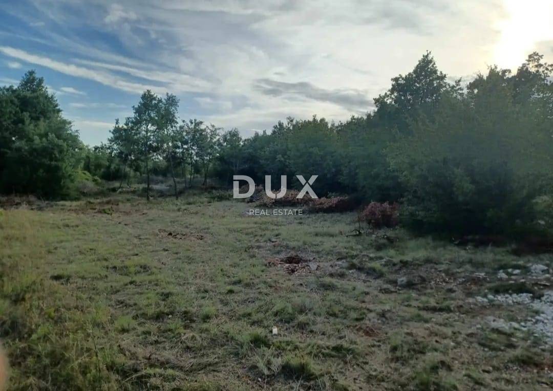 ISTRA, SVETVINČENAT- Poljoprivredno zemljište!