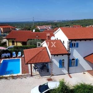 ISTRA, VIŠNJAN - Kuća s bazenom