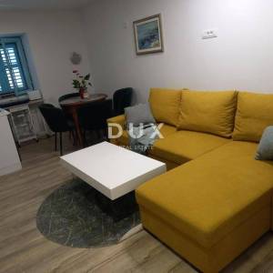 ISTRA, VODNJAN Adaptirana kuća s dva apartmana