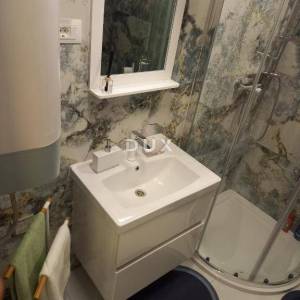 ISTRA, VODNJAN Adaptirana kuća s dva apartmana
