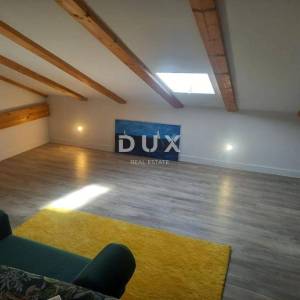ISTRA, VODNJAN Adaptirana kuća s dva apartmana