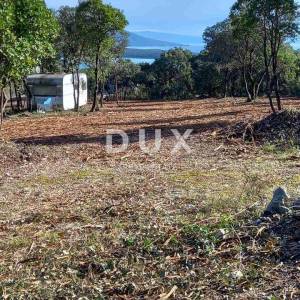 ISTRA,KRNICA - Poljoprivredno zemljište u blizini mora