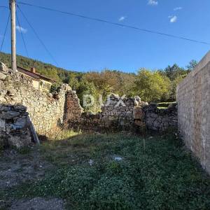 ISTRA,LANIŠĆE (OKOLICA) - Djelomično adaptirana kamena kuća
