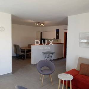 ISTRA,VALTURA - Apartmanska kuća