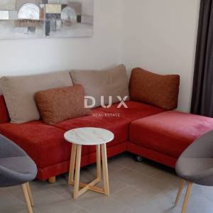 ISTRA,VALTURA - Apartmanska kuća