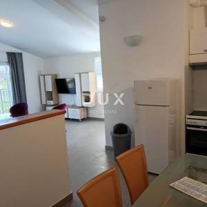 ISTRA,VALTURA - Apartmanska kuća