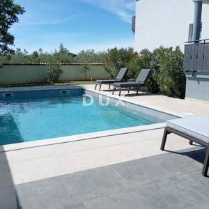 ISTRA,VALTURA - Apartmanska kuća