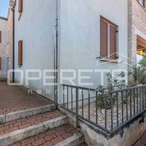 Istria, near Poreč – Two-bedroom ground floor apartment with garden